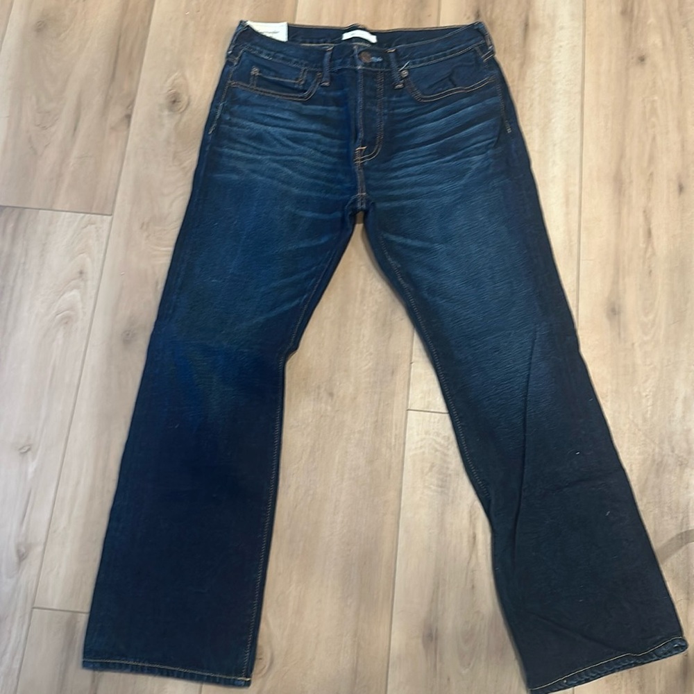 Men’s Abercrombie dark distressed jeans 31x30 button fly